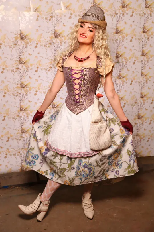 Oktoberfest Set #7: Elizabethan Corset + Hobbit Tulip Skirt + Apron *blouse sold separately* - Oktoberfest Sets Collection