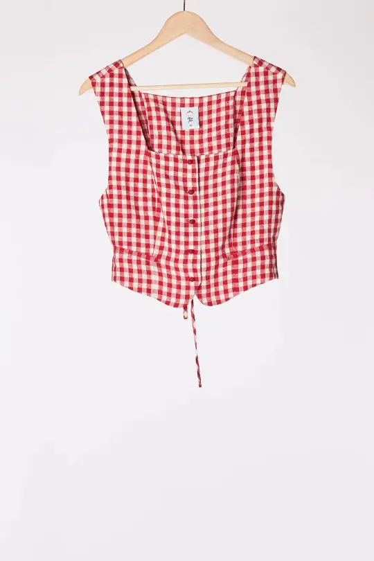Red Gingham Second Breakfast Vest, Sleeveless