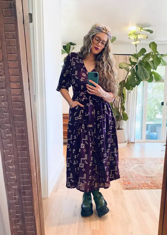 sample sale | leelee dress crossword | XS & S