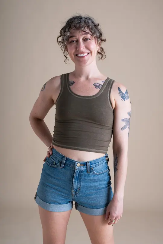 Crop Tank in Olive