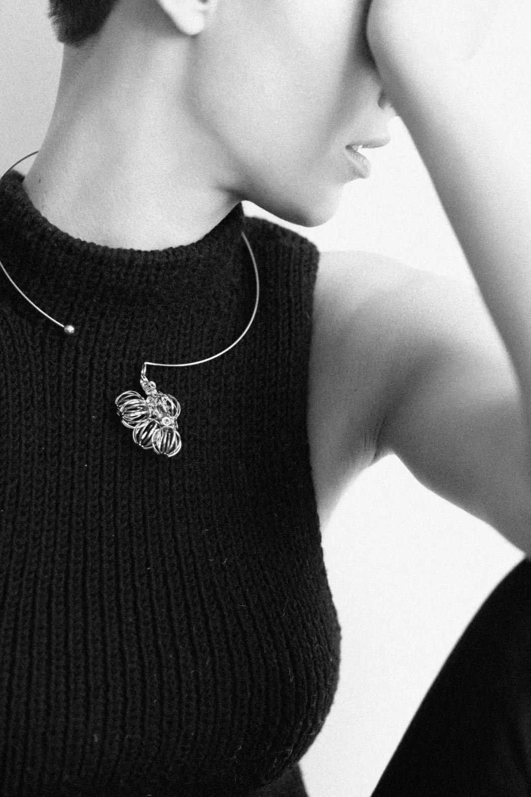 Hide & Seed necklace