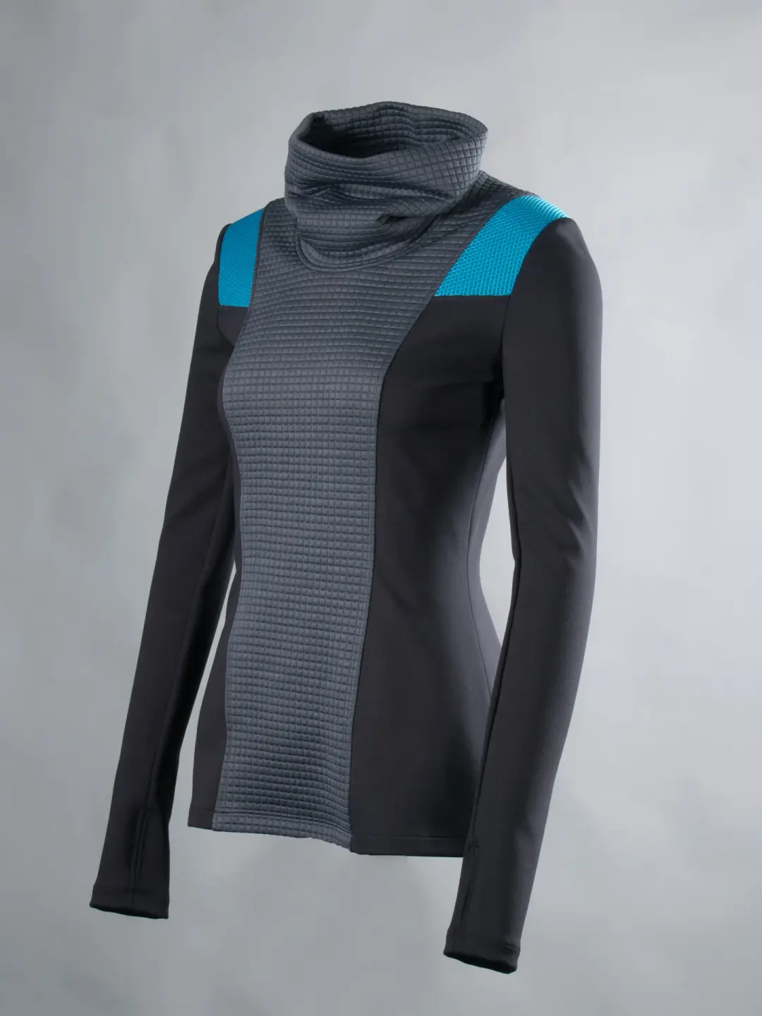 PT-CC2-8-36 High collar sweater in grey and blue