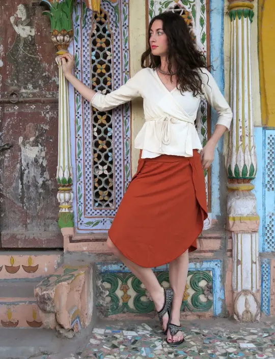 Side Petals Simplicity Below Knee Skirt