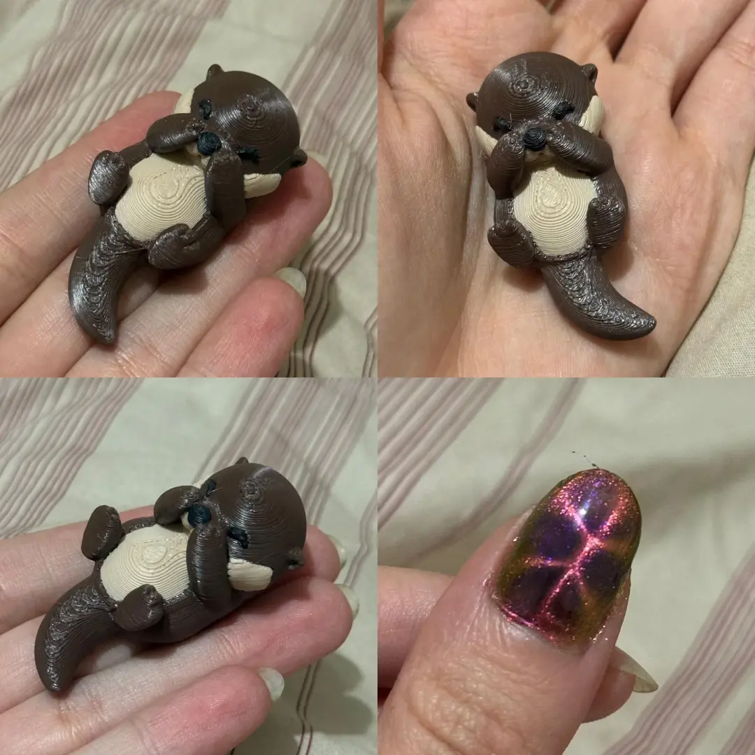 Nothing Basic: Magnet "The Otter" *OVERSTOCK*
