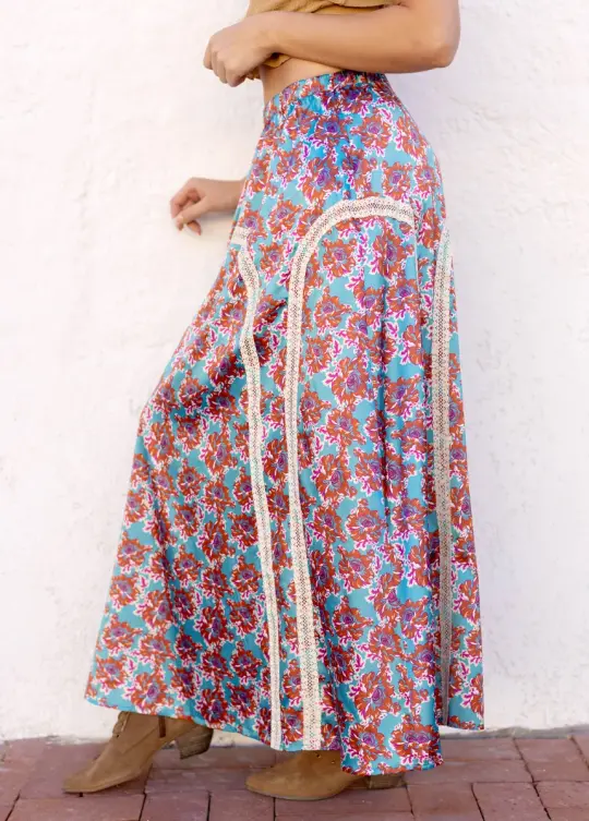 Ravina Skirt in Teal Floral