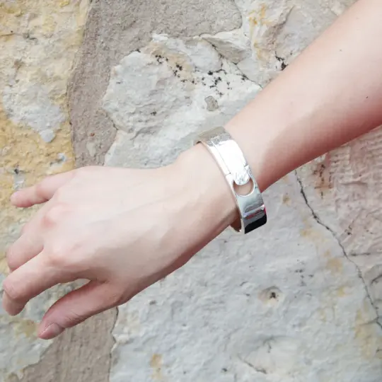Sterling Silver Luna Cierre Oval Bracelet