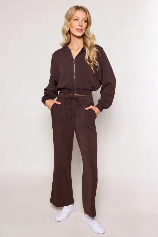 Amara Zip Up Sweatshirt in Espresso