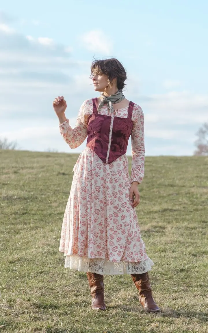 Rosemary Dress in Botanical Garden