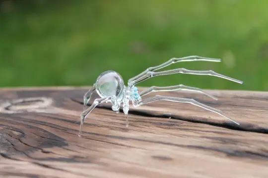 Transparent Glass Spider With Blue Detail – Handmade Collectible
