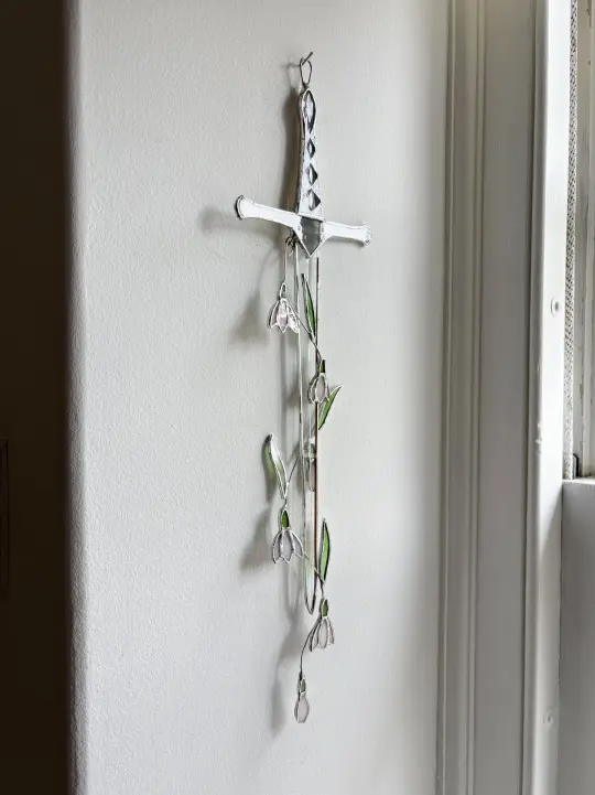 The Snowdrop Knight Short Sword