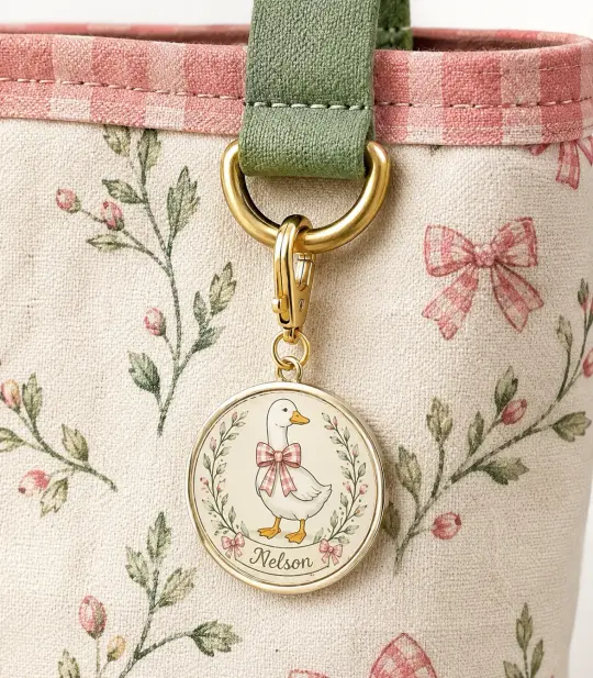 Nelson the Goose Zipper Pull