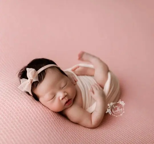 Carlee Beanbag Backdrop in Pink