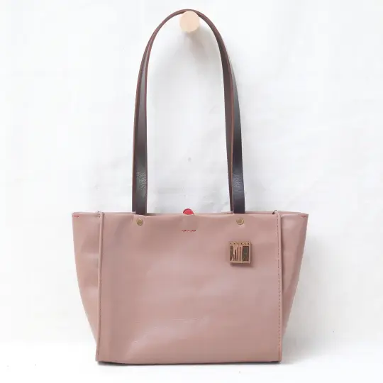 Ode to Charlie 2.0 smooth beige