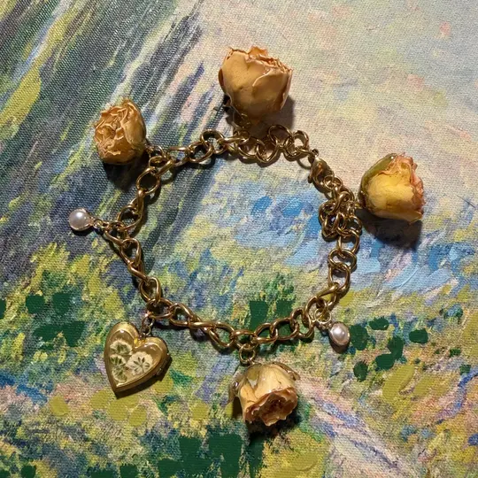 Cassian - Gold Real Rose Charm Bracelet (PREORDER)