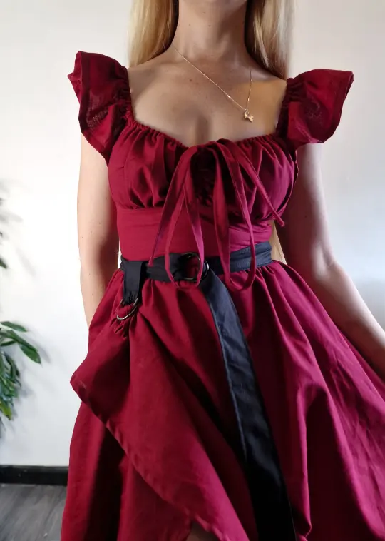 Belt with optional hikes