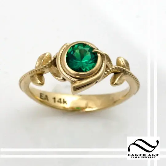 Kokiri Emerald Ring - Silver or Gold