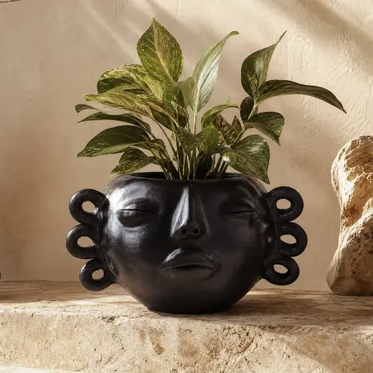 Barro Negro La Zapoteca Planter