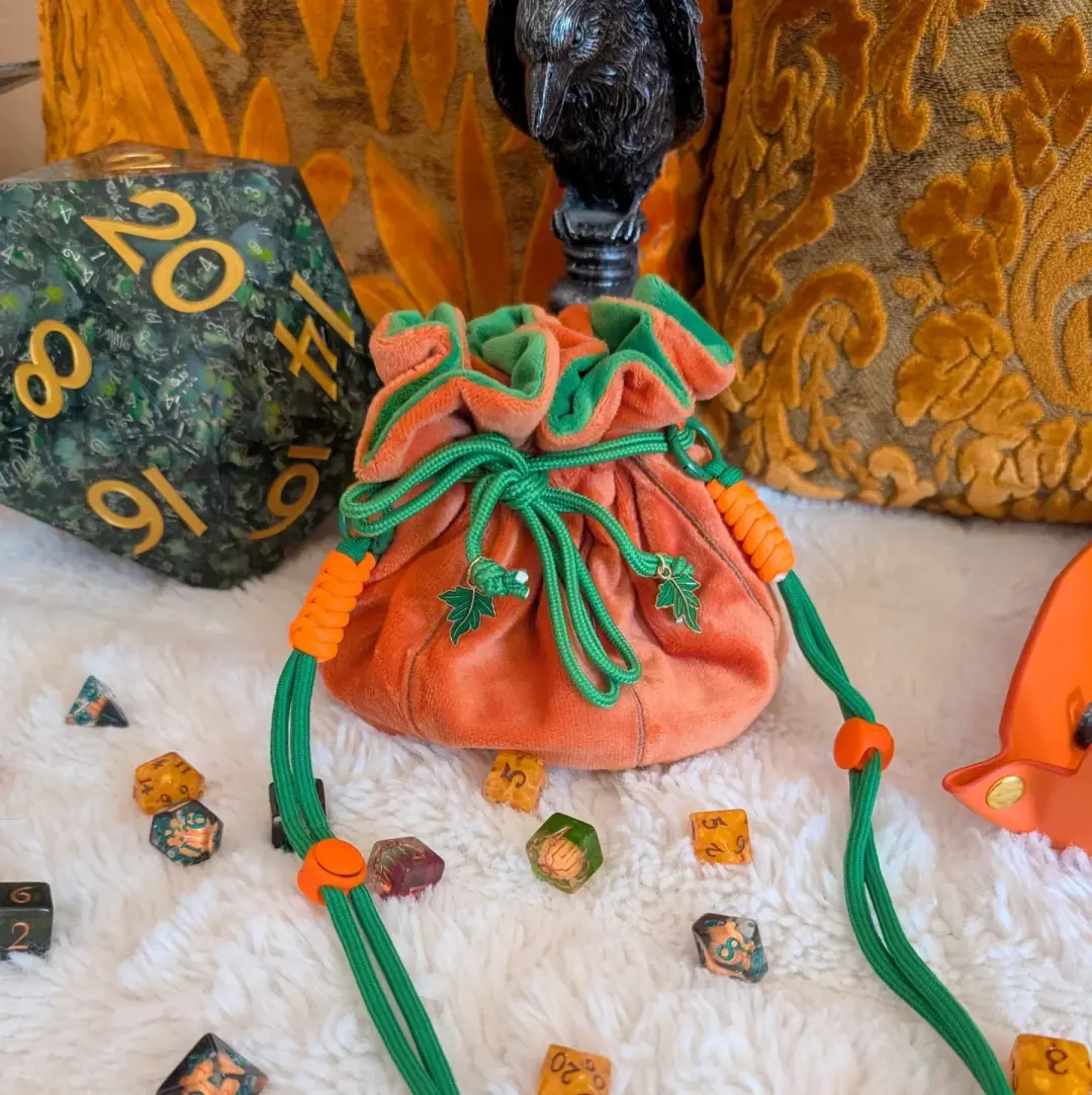 Pumpkin Plush Dice Bag – Cozy Orange & Green Drawstring Pouch for DnD, Halloween & Tabletop Gaming