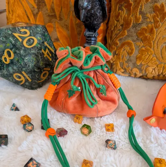 Pumpkin Plush Dice Bag – Cozy Orange & Green Drawstring Pouch for DnD, Halloween & Tabletop Gaming