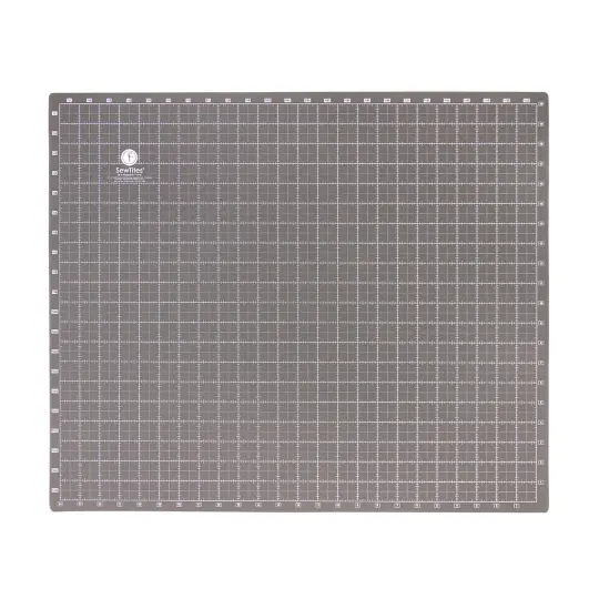 Sew Magnetic 20in x 24in Self-Healing Cutting Mat Left Handed