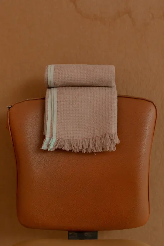 HANDWOVEN WAFFLE TOWEL - LIGHT BROWN