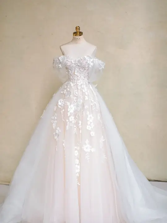 White Strapless One Shoulder 3D Flower A-Line Puffy Maxi Bridal Dress R5725