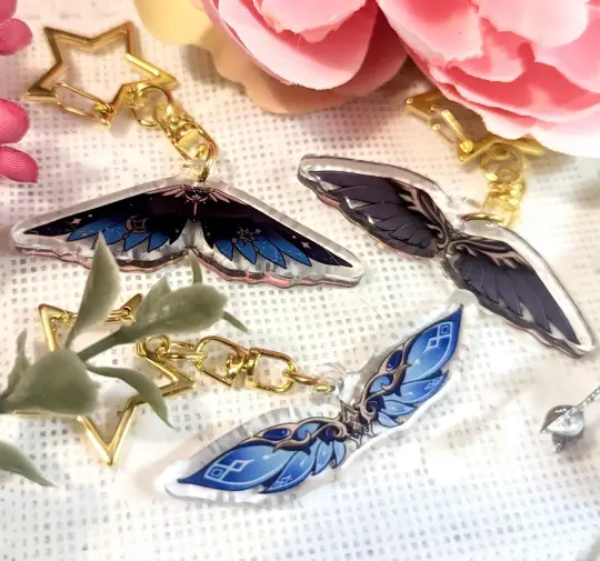 Wind Glider Genshin Impact Keychain: 2" Epoxy Charm with Gold Star Clasp