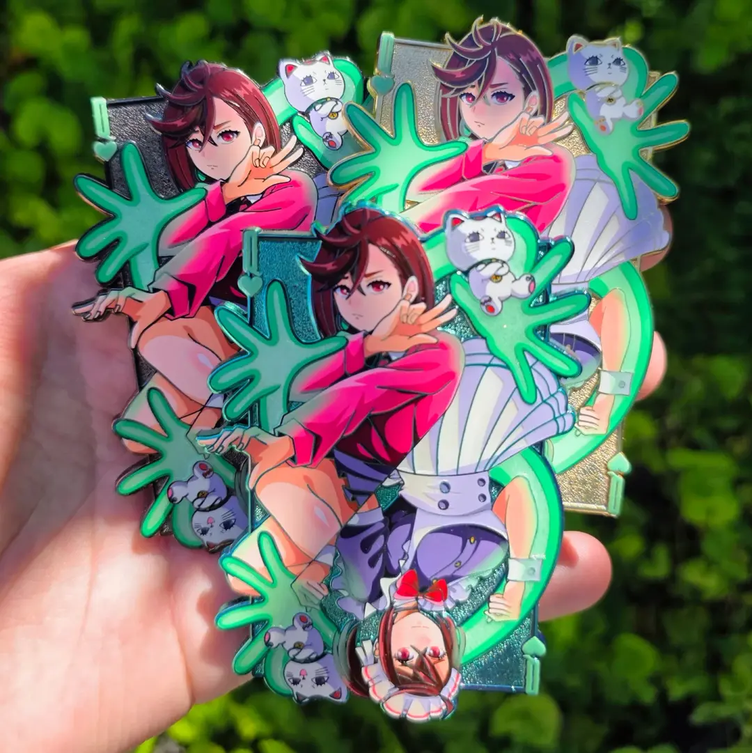 Queen of Hearts Pin (Raw Sandblast Card) v1