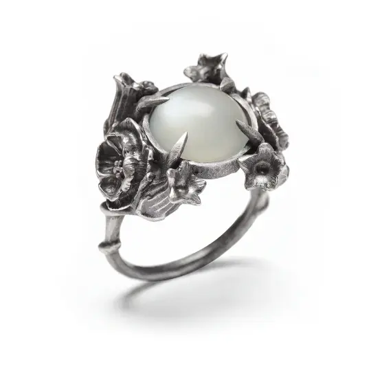 Queens of Sleep. Gray Moonstone Ring. *Limited*