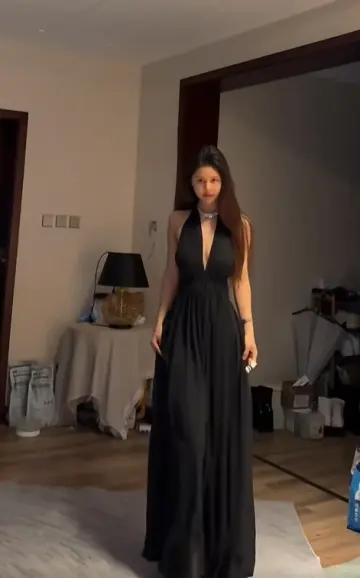 Black Halter Neck V-Neck Waist-Cinched Fitted Floor-Length Elegant Prom Dress R7115