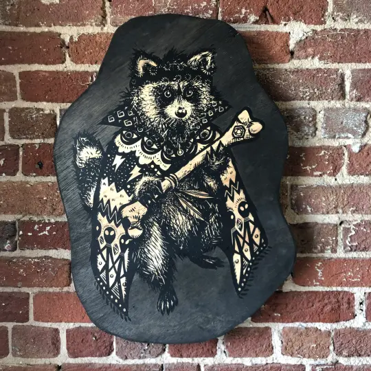 The Messenger on Raised Pine
