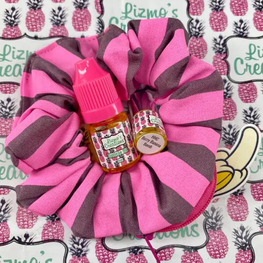 Lizmo's Creations: Scrunchie+ Duo "Berry Banana Bomb" *OVERSTOCK*