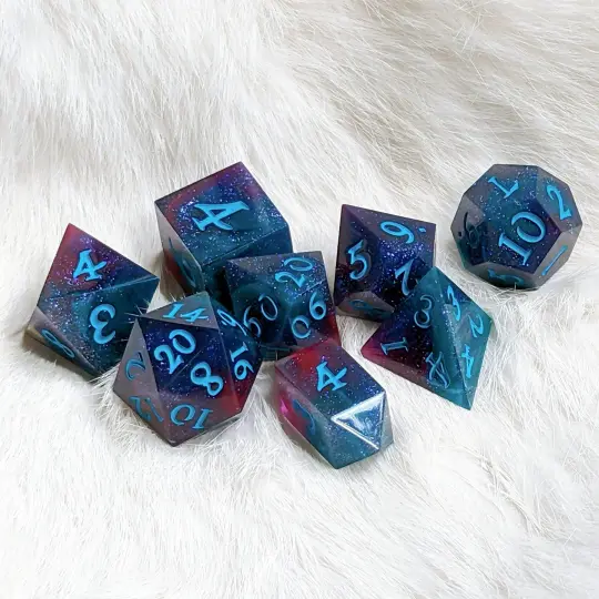 Fae Wing Dust Dice Set – 7-Piece Iridescent Shimmer DnD Dice | Fennek & Finch