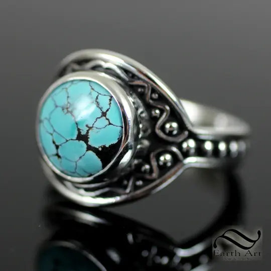 Round Spiderweb Turquoise With Waves Ring - Sterling Silver
