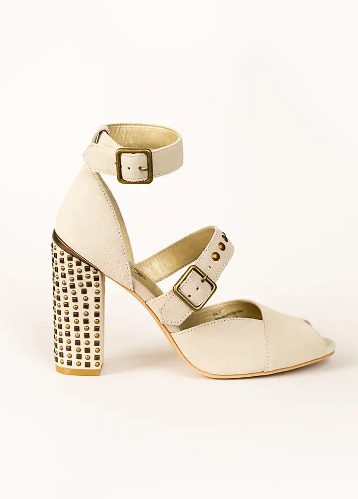 Aquaria High Heel in Ivory