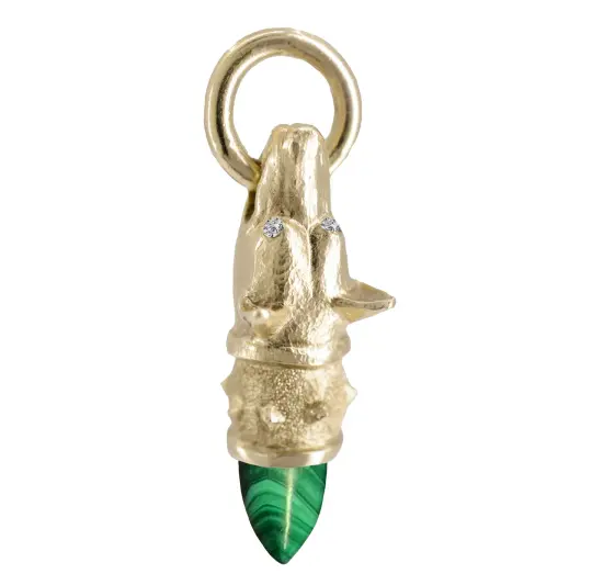 Fyndewelle - Watchful Hound Pendant with Malachite and Diamonds