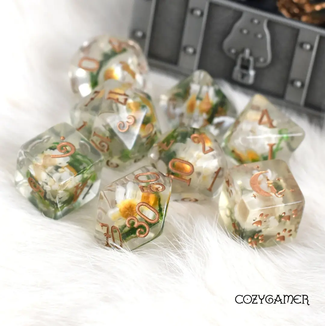 White Flower and Moss Dice Set. 8 Piece Dried Floral Dice Set