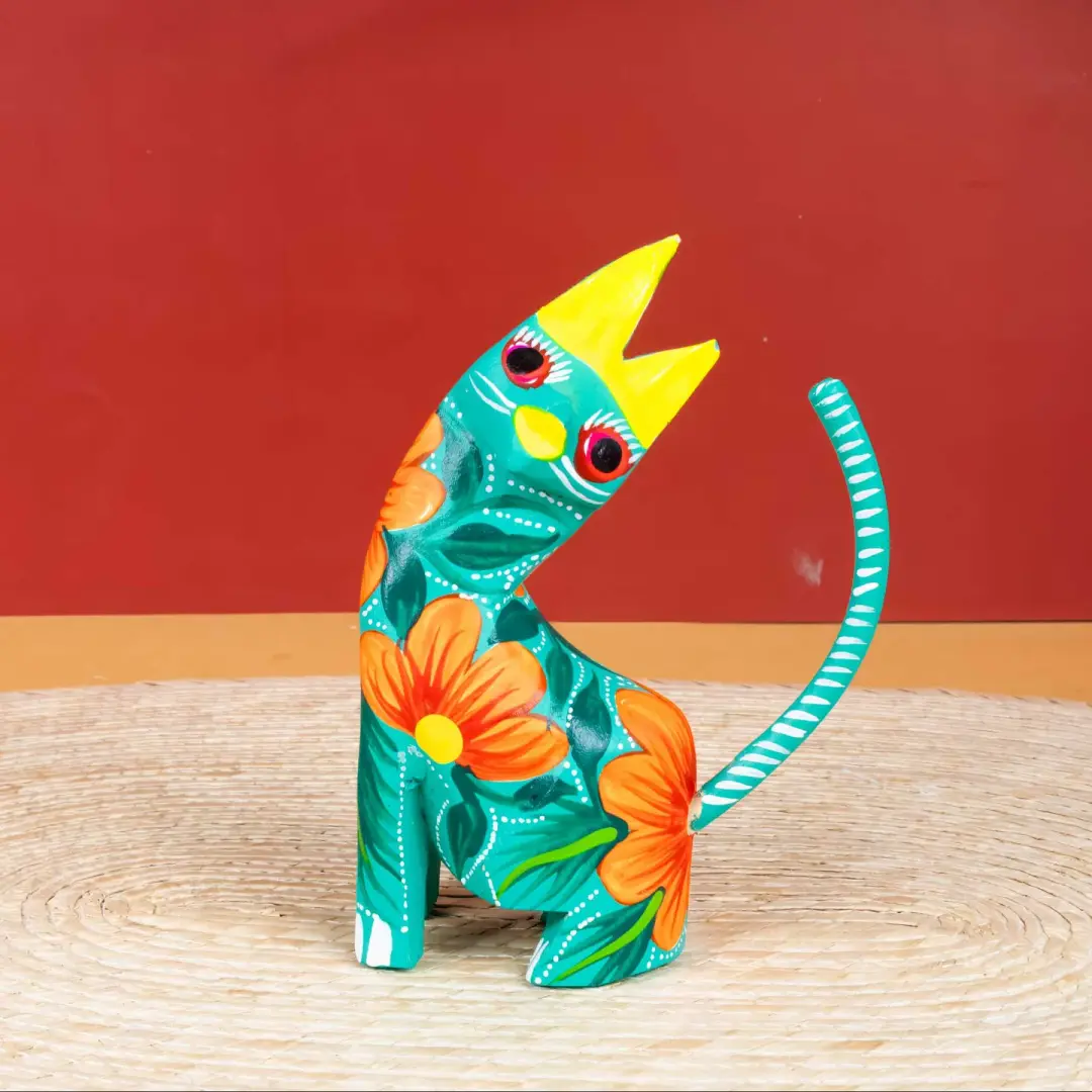 Large Hand Painted Neck Side Bend Cat Wooden Figurine