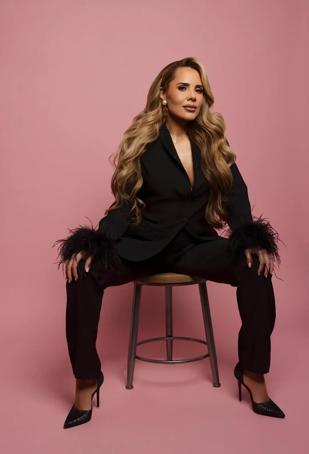 Farrah Suit