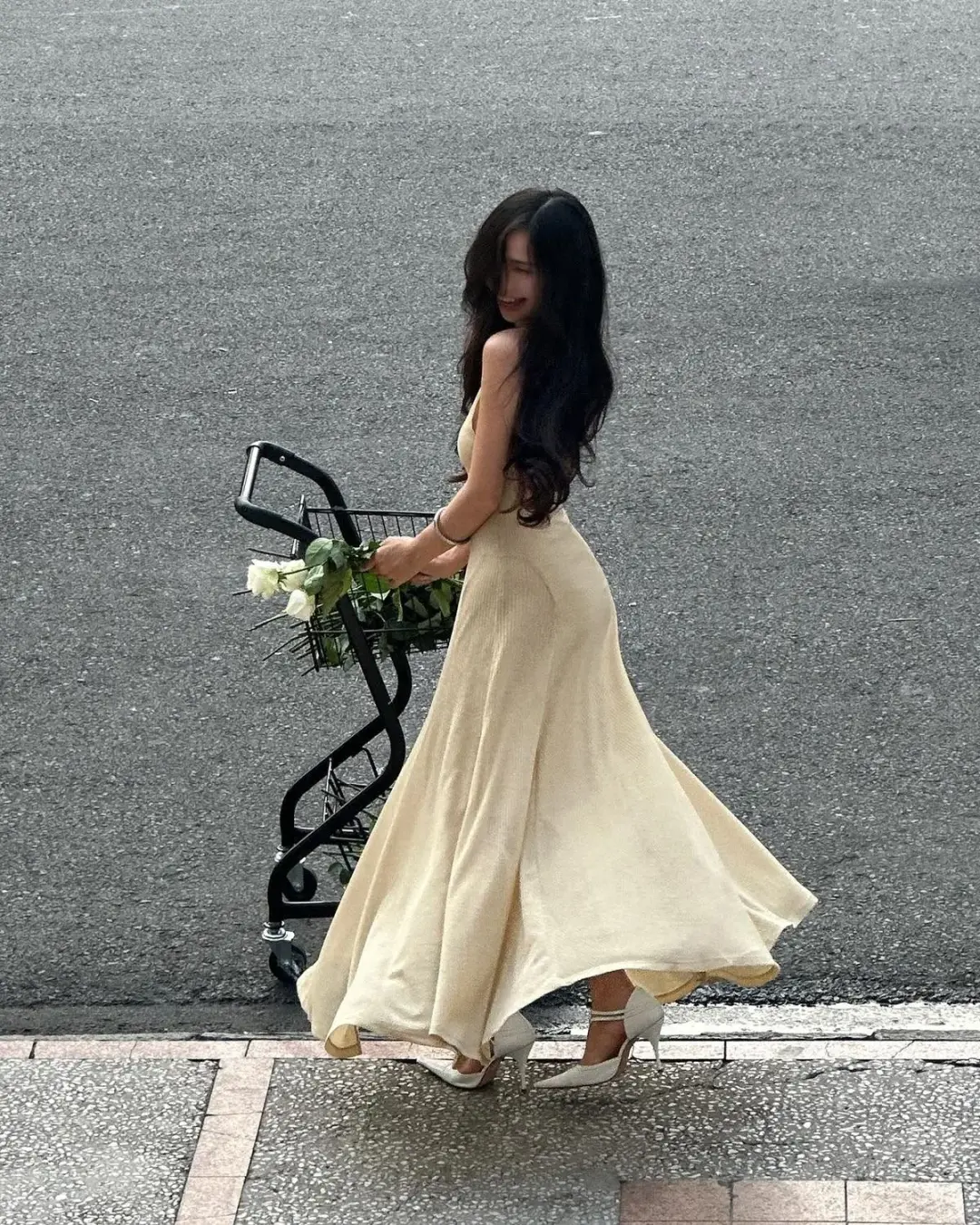 Minimalist Silky Flowy Prom Gown Pastel Yellow Women's Maxi Birthday Dress Evening Dress RS2980