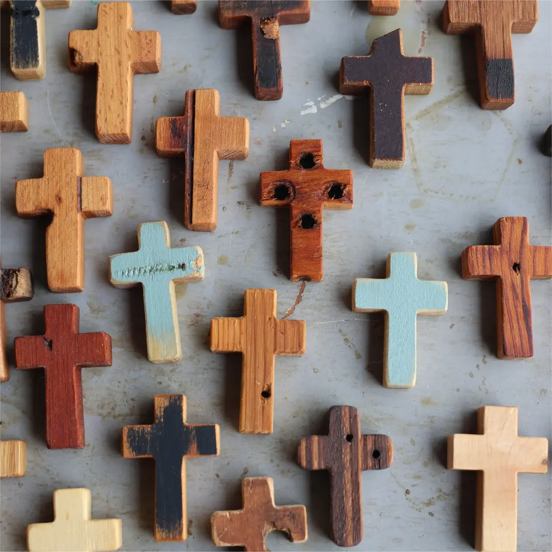 Rugged Pocket Crosses