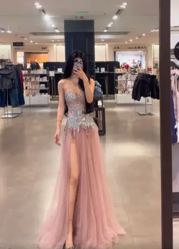 Light pink strapless waist-cinching slim-fit slit long prom dress R7916