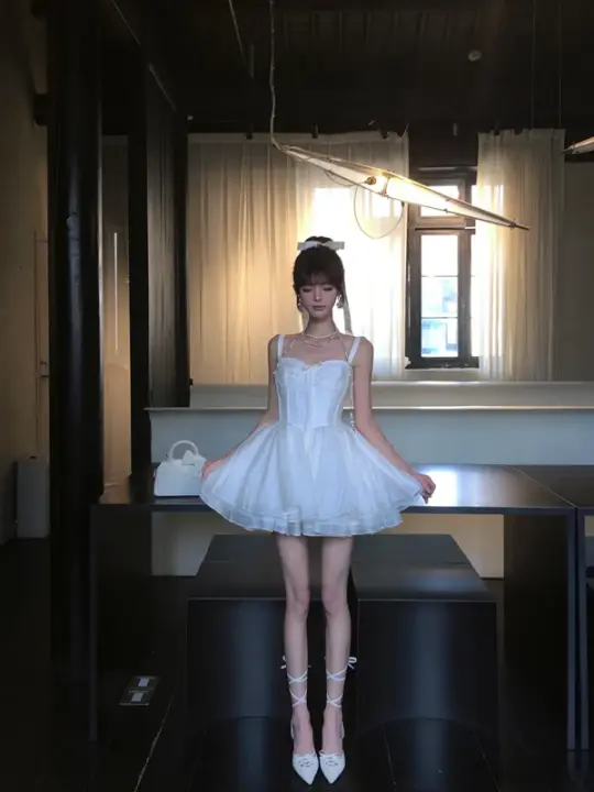 White suspenders waist sexy puffy skirt homecoming dress R5057