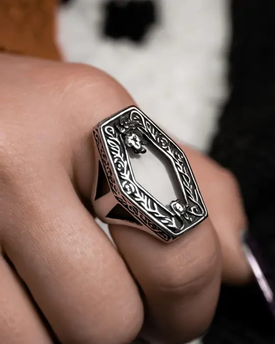 Mourning Widow Ring