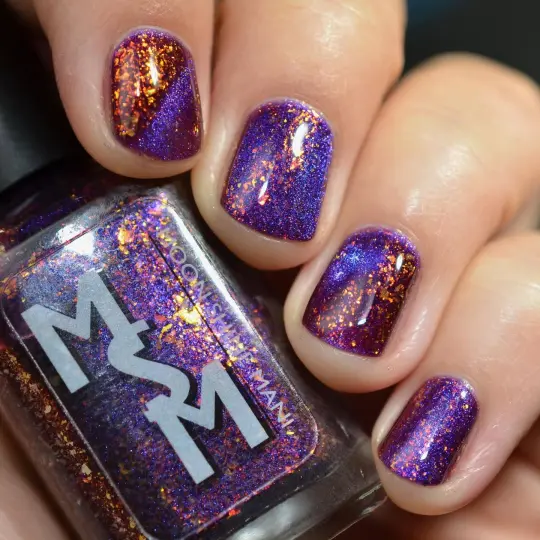 Moon Shine Mani: "Donkey Kong Country" (Magnetic) *CAPPED PRE-ORDER*