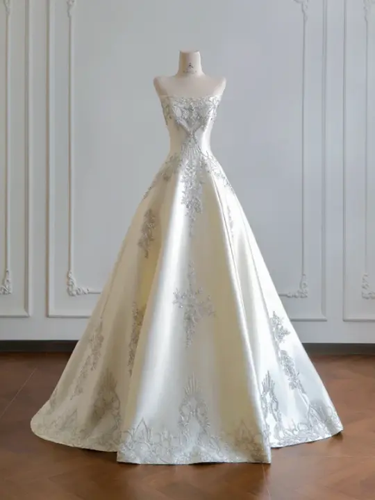 Light champagne color strapless fitted A-line long ball gown/bridal dress R8191