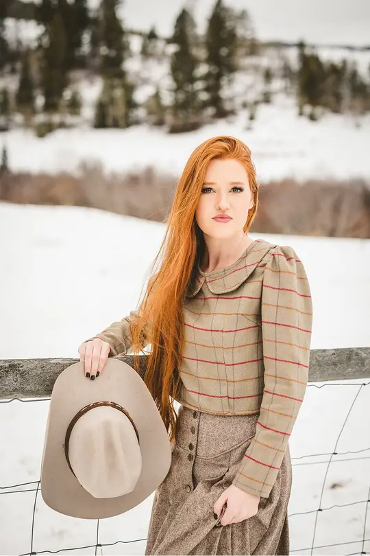 Flannel Pioneer Blouse in Woodsmoke – Small Only