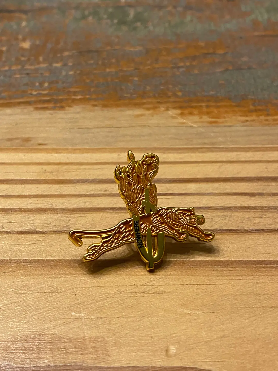NØWHERE Tiger pin