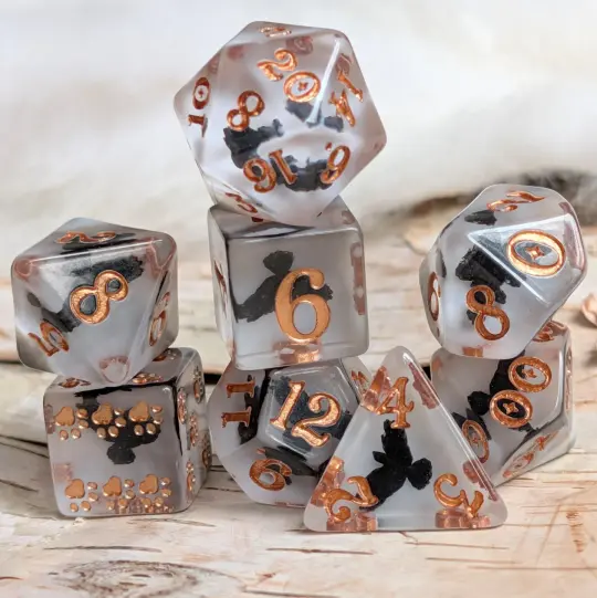 Crow Dice Set – 8pc Resin Dice with Flying Crows and Paw D6