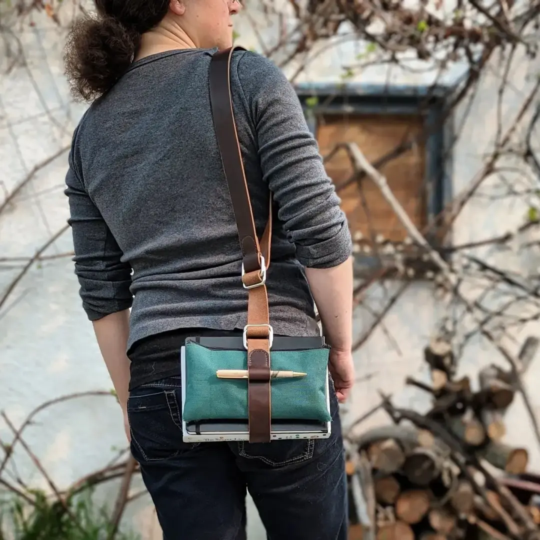 'The Woolf' | Signature Writer's Book Strap